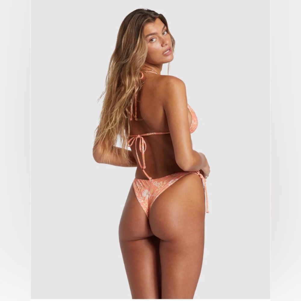 Billabong In Dream Space Bikini Bottom NWT - Picture 2 of 8